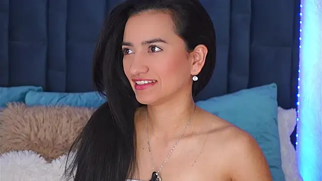 EmilyPrincy online show from December 15, 2025, 6:08 am