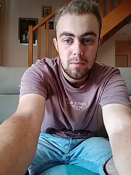 Aymeric35000 online show from July 17, 2026, 1:41 pm