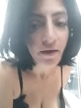 Snapshot of Gecenin_Kralicesi chatting on January 9, 2026, 7:15 am Gecenin Kralicesi online show from January 9, 2026, 7:15 am