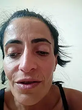 Gecenin Kralicesi online show from September 25, 2025, 10:10 am