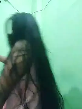 Snapshot of Sweet_Sharmin07 chatting on July 4, 2026, 4:33 pm Sweet Sharmin07 online show from July 4, 2026, 4:33 pm