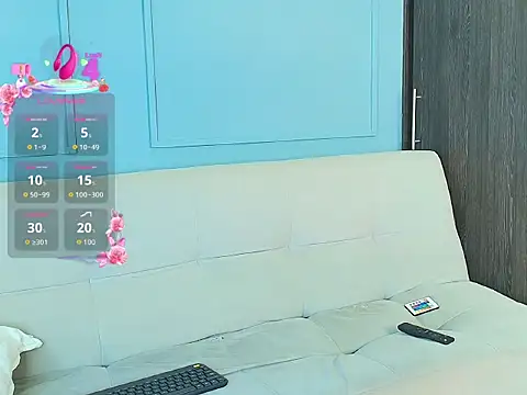 Zafira Montiel online show from October 14, 2025, 10:09 pm