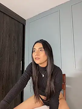 Snapshot of Zafira_Montiel chatting on February 3, 2026, 3:26 am Zafira Montiel online show from February 3, 2026, 3:26 am