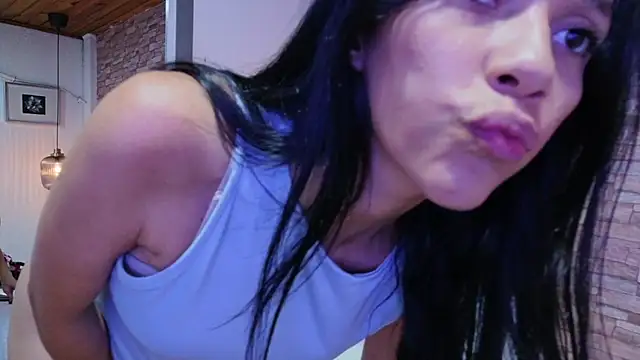 Snapshot of Martina_thompson69 chatting on February 11, 2026, 4:18 pm Martina thompson69 online show from February 11, 2026, 4:18 pm