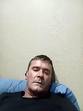 Snapshot of Rudie1 chatting on December 3, 2025, 9:36 pm Rudie1 online show from December 3, 2025, 9:36 pm