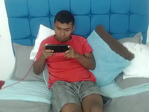 Adam Morgan2 online show from November 11, 2025, 4:51 am