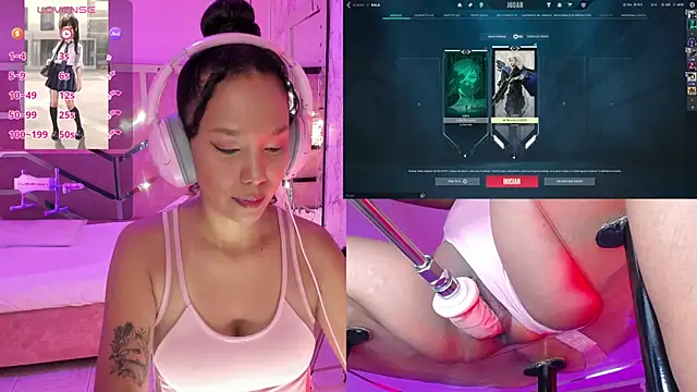 Snapshot of NovaLyn chatting on December 2, 2025, 8:54 pm NovaLyn online show from December 2, 2025, 8:54 pm