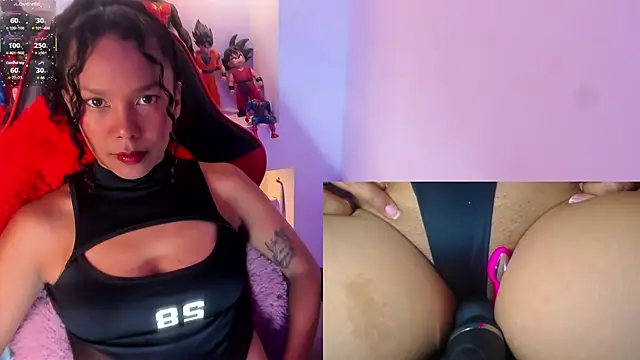 Snapshot of NovaLyn chatting on September 17, 2025, 4:25 am NovaLyn online show from September 17, 2025, 4:25 am