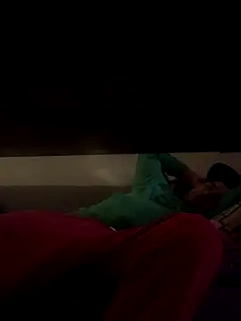 Hothotboyg online show from December 15, 2025, 8:47 pm