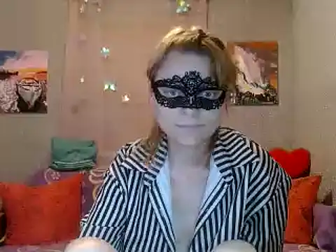 Miss Nona online show from April 23, 2026, 12:29 pm