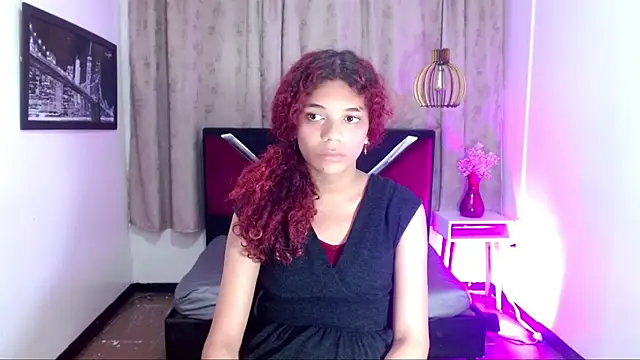 Snapshot of luisa__torres chatting on June 25, 2026, 3:15 am luisa torres online show from June 25, 2026, 3:15 am