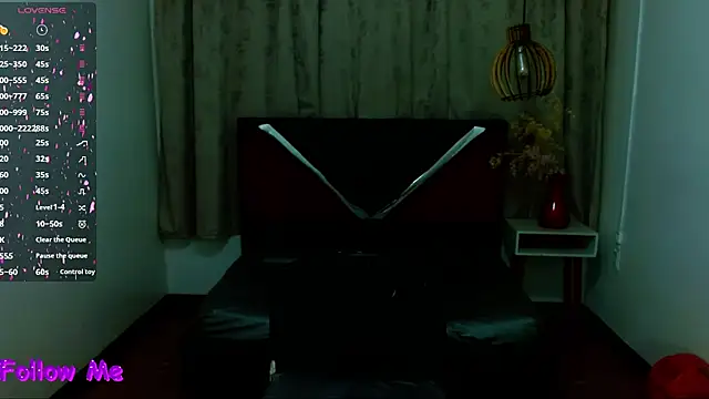 luisa  torres online show from March 27, 2026, 2:42 am