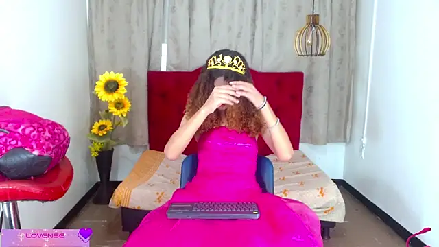 Snapshot of luisa__torres chatting on November 7, 2025, 3:11 am luisa torres online show from November 7, 2025, 3:11 am