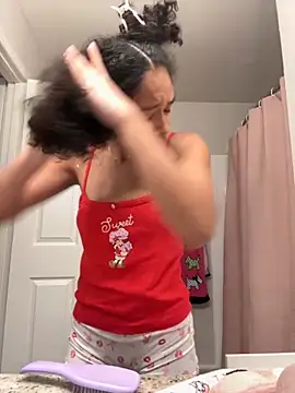 cupcakemia online show from September 25, 2025, 3:18 pm