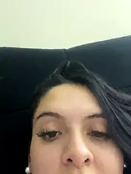 marianm29 online show from November 25, 2025, 3:18 am