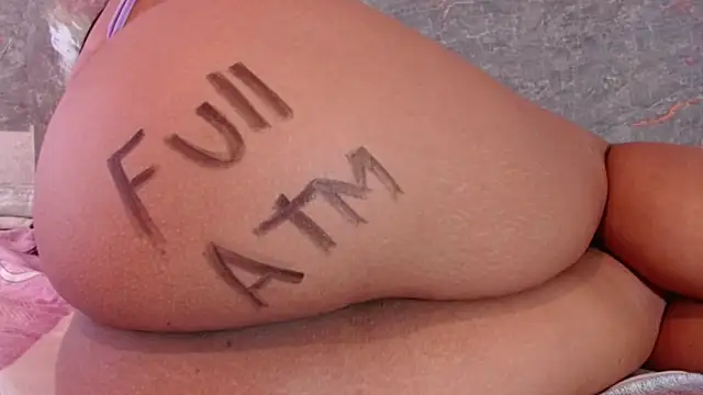 Snapshot of Messy-diana21 chatting on January 31, 2026, 9:02 pm Messy-diana21 online show from January 31, 2026, 9:02 pm