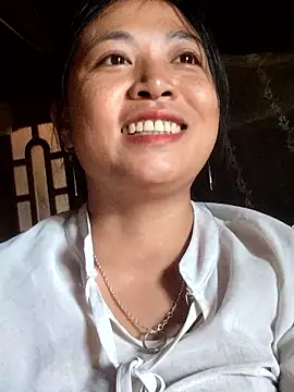 Snapshot of Angela-babyxx chatting on October 20, 2025, 2:02 am Angela-babyxx online show from October 20, 2025, 2:02 am