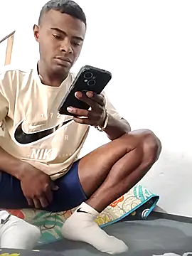 Snapshot of _yefez chatting on February 24, 2026, 4:08 pm yefez online show from February 24, 2026, 4:08 pm