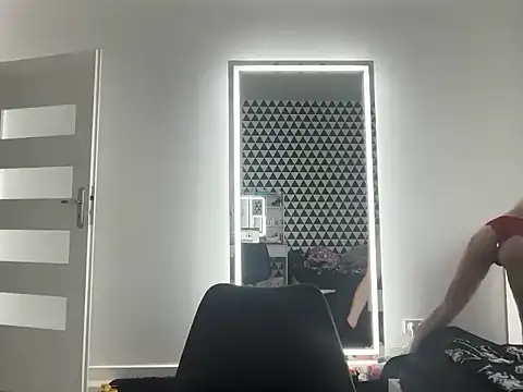 Snapshot of FluffySlutt chatting on January 13, 2026, 1:26 pm FluffySlutt online show from January 13, 2026, 1:26 pm