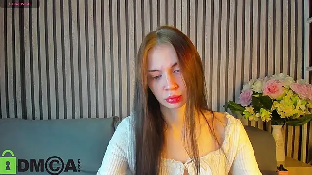 Jennie Hunter online show from October 7, 2025, 1:28 am