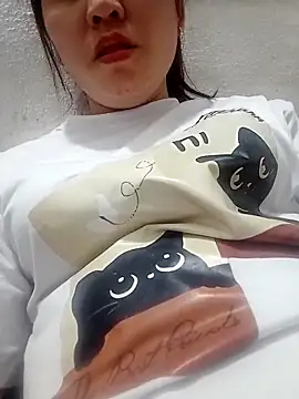 Snapshot of Dam-Lissa chatting on October 10, 2025, 2:45 am Dam-Lissa online show from October 10, 2025, 2:45 am