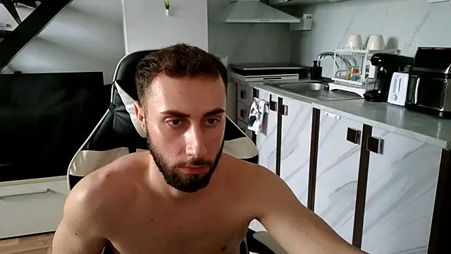 RyanStorm  online show from February 1, 2026, 2:15 pm