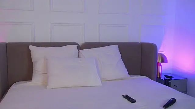 Snapshot of JaneBrock chatting on March 27, 2026, 12:39 pm JaneBrock online show from March 27, 2026, 12:39 pm