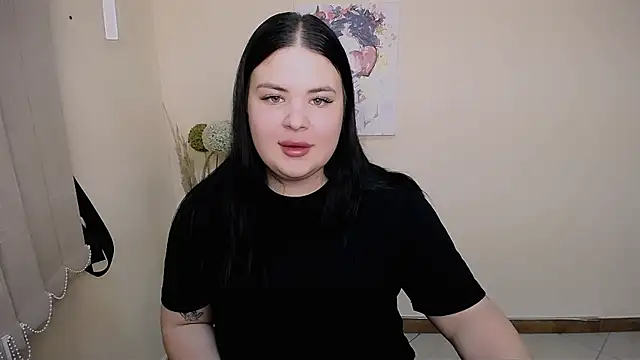 Snapshot of _Trisha_li chatting on September 12, 2025, 11:54 am  Trisha li online show from September 12, 2025, 11:54 am
