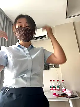 300-AMAM online show from September 22, 2025, 5:57 am