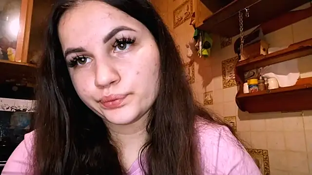 DierdreCousineau online show from December 14, 2025, 7:14 am