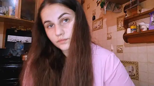 DierdreCousineau online show from September 19, 2025, 10:19 am