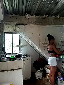 sexy-colombiana online show from October 6, 2025, 5:35 pm