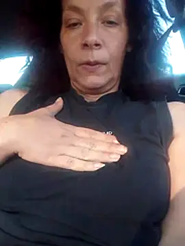 morriganaz online show from May 27, 2026, 5:48 am