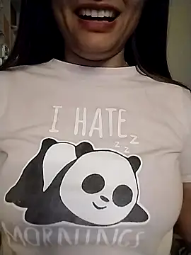 Sexy vernilla online show from April 11, 2026, 11:14 am