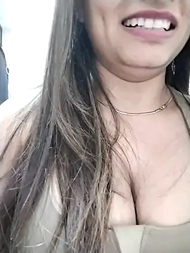 Sexy vernilla online show from December 20, 2025, 6:44 pm