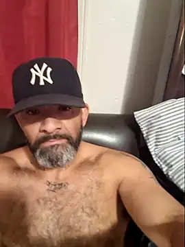 Snapshot of Cruz1522 chatting on November 19, 2025, 8:58 am Cruz1522 online show from November 19, 2025, 8:58 am