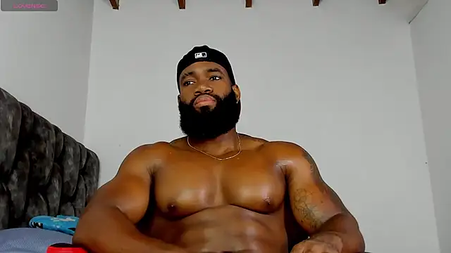 Snapshot of james_musclebbc chatting on March 22, 2026, 4:30 pm james musclebbc online show from March 22, 2026, 4:30 pm