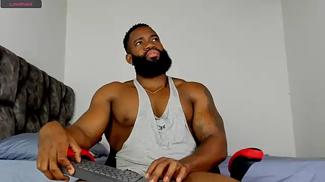 Snapshot of james_musclebbc chatting on March 11, 2026, 11:54 pm james musclebbc online show from March 11, 2026, 11:54 pm