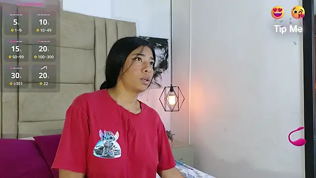 ALONDRAA BROWN online show from October 23, 2025, 1:10 pm