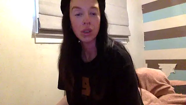 Bellababexox  online show from April 9, 2026, 8:42 am