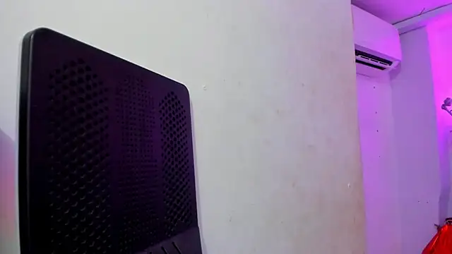 Snapshot of galactica_ chatting on October 2, 2025, 11:35 am galactica online show from October 2, 2025, 11:35 am