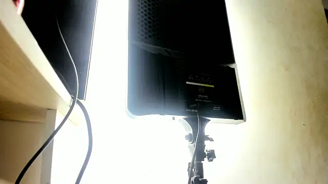 Snapshot of galactica_ chatting on October 27, 2025, 11:33 am galactica online show from October 27, 2025, 11:33 am