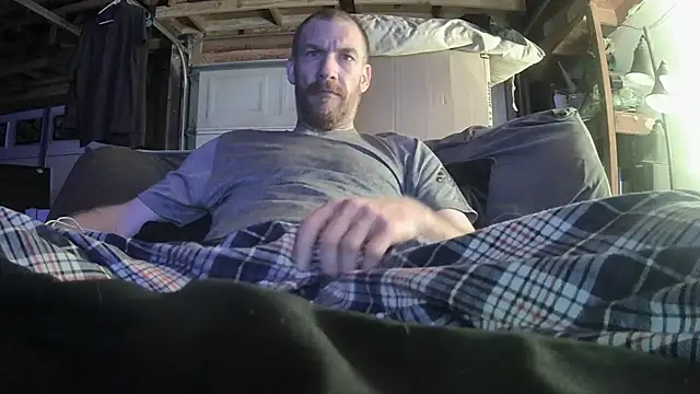 Tiggitytomociti online show from February 25, 2026, 5:51 am