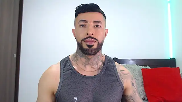 andrea de lucaa online show from February 7, 2026, 3:58 am