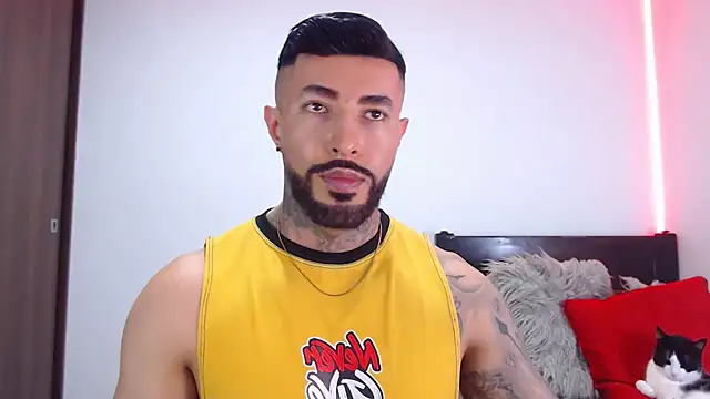 andrea de lucaa online show from February 5, 2026, 12:28 am