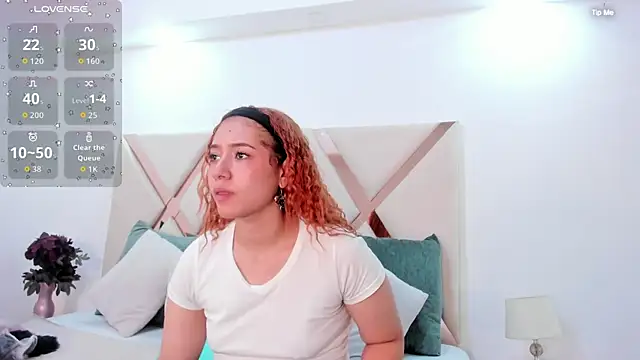 Snapshot of megannherrera chatting on May 20, 2026, 7:11 pm megannherrera online show from May 20, 2026, 7:11 pm