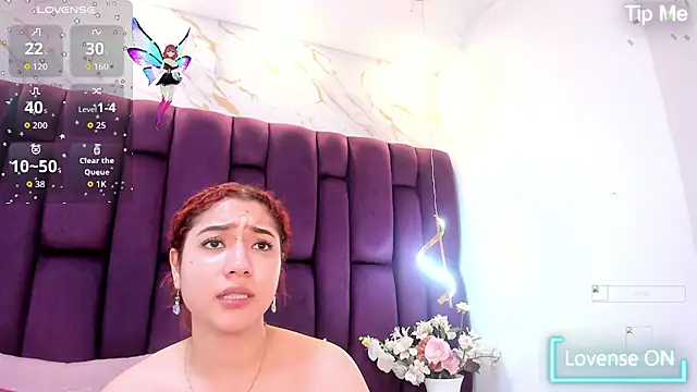 Snapshot of megannherrera chatting on November 4, 2025, 11:58 am megannherrera online show from November 4, 2025, 11:58 am