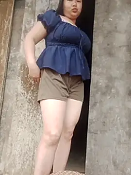 Snapshot of girl-babi chatting on March 27, 2026, 2:42 am girl-babi online show from March 27, 2026, 2:42 am