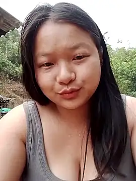 Snapshot of girl-babi chatting on April 16, 2026, 1:17 am girl-babi online show from April 16, 2026, 1:17 am