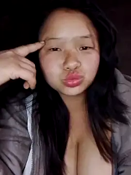 girl-babi online show from November 30, 2025, 12:50 pm